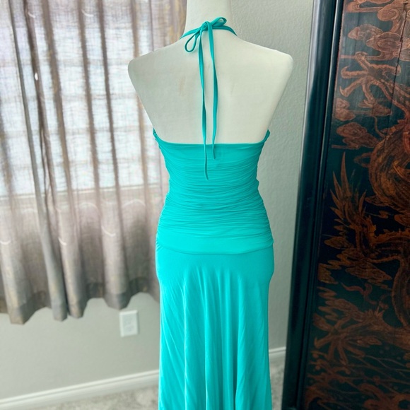 La Perla Turquoise Backless Dress With Shawl - Picture 3 of 11